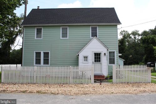 9657 Randall St, Laurel DE  19956-4314 exterior