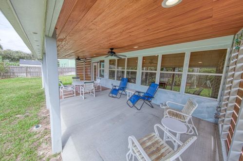47 Tina Maria Cir, Daytona Beach FL  32127-7029 exterior