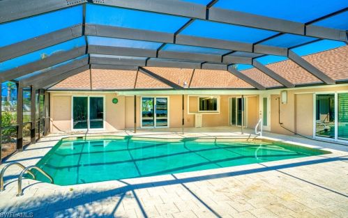 1224 Kittiwake Cir, Sanibel FL  33957-3608 exterior