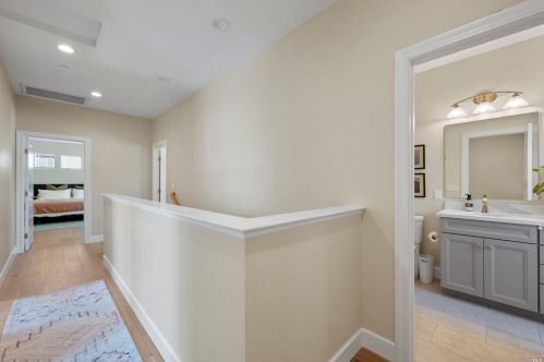 3516 Parker Hill Ct, Santa Rosa CA  95404-1512 exterior