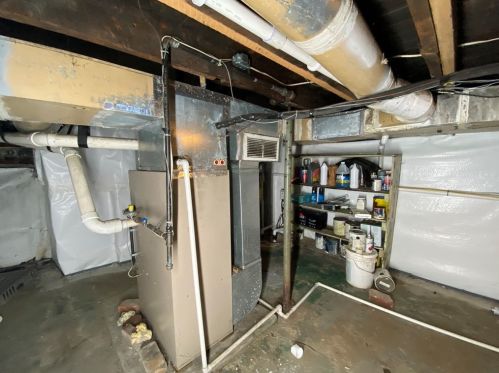 207 Prospect St, South Connellsville PA  15425-3345 exterior