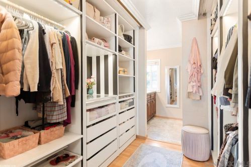 11122 Avenida Del Gato, San Diego CA 92126-1740 exterior