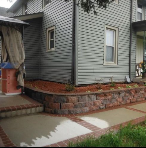 47 Russell Dr, Random Lake WI  53075-1770 exterior