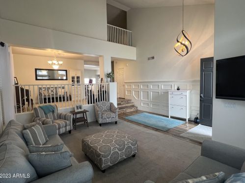 459 Pheasant Dr, Gilbert, AZ 85234-7928