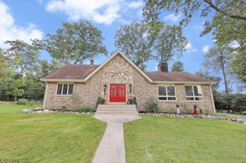 48 Bensam Pl, Paterson, NJ 07508-3009