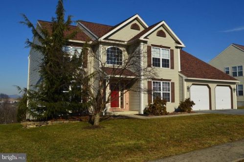 1216 Earl Rd, Dauberville, PA 19533-9285