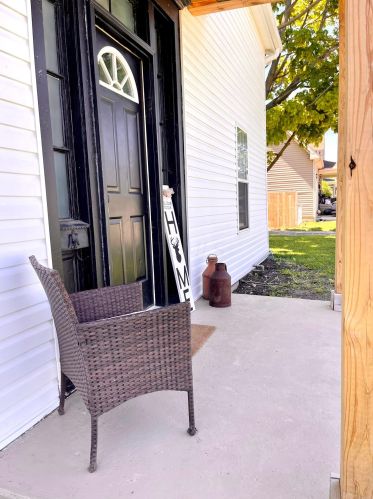 1023 Washington Ave, Washington Court House OH  43160-2057 exterior