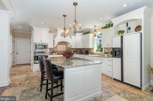 1718 Liberty Cv, Navy Sup Dpt PA  17055-6791 exterior