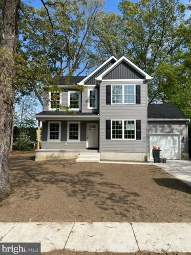 508 Washington Ave, West Deptford, NJ 08096-4562