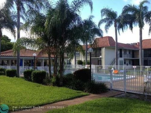 1124 13th St, Boca Raton, FL 33486-5406