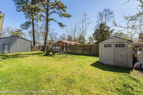 1229 Sylvania Pl, Lacey NJ  08731-4440 exterior