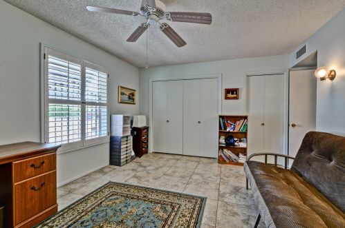 13118 Meeker Blvd, Sun City AZ 85375-5204 exterior