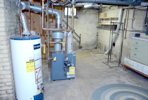 810 7th St, Cambridge OH  43725-1402 exterior