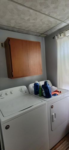 153 Elm St, London OH  43140-1135 exterior