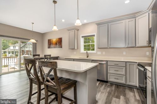 301 Harrisburg Pike, Siddonsburg PA  17019-1328 exterior