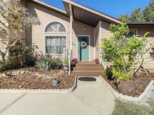 1255 Mustang St, Nokomis, FL 34275-1747