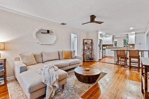 250 10th St, Delray Beach FL  33444-4048 exterior