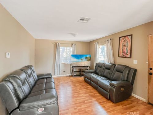 5500 Tamarack St, Bakersfield, CA 93307-8955