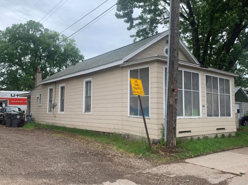 714 Jackson St, La Crosse, WI 54601-5475