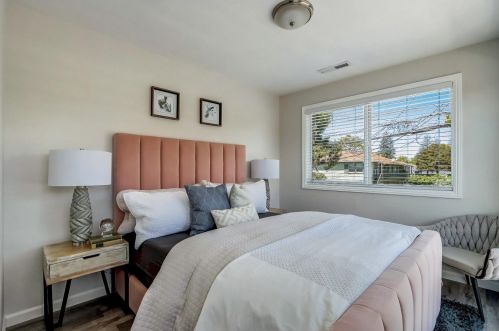 626 Manzanita St, Redwood City CA  94063-2947 exterior