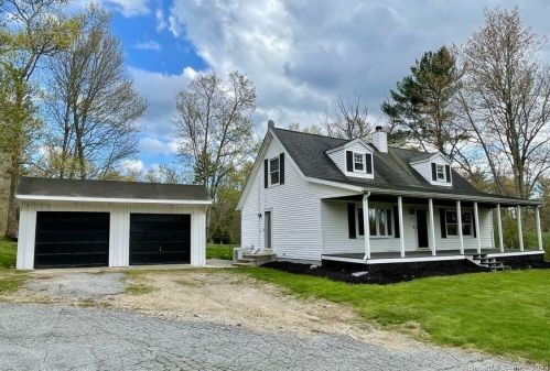 19 Snake Meadow Hill Rd, Moosup CT  06354-1926 exterior