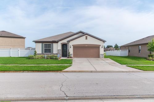 8735 Hinsdale Heights Dr, Polk City FL  33868-6010 exterior