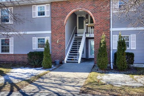 1340 Wittmann Park Ln, Menasha, WI 54952-1594