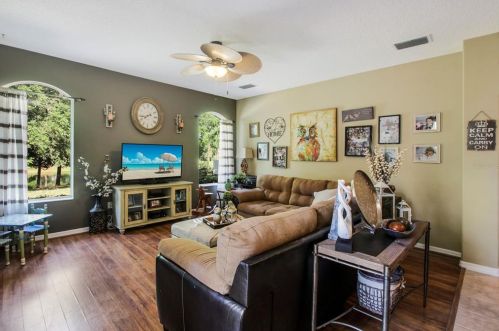 512 Pickfair Ter, Lake Mary, FL 32746-5807