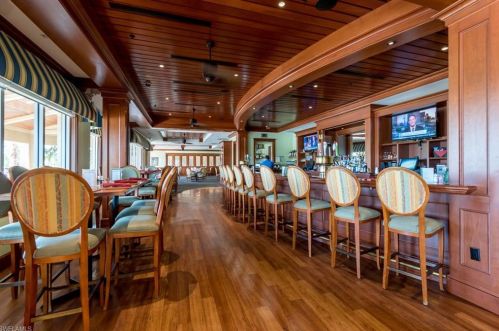 13030 Amberley Ct, Bonita Springs FL 34135-3428 exterior