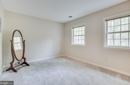 13874 Amy Ln, Nokesville VA  20181-3210 exterior