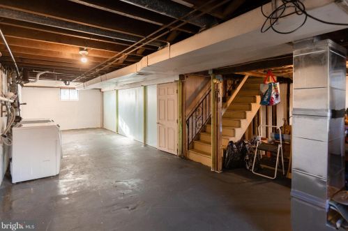 307 Veterans Dr, Palmyra NJ  08065-2319 exterior