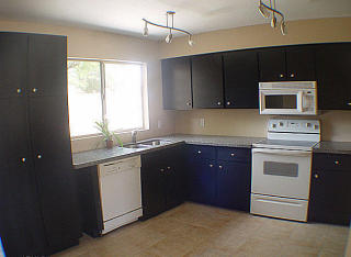 4940 Michigan Ave, Glendale, AZ 85308-1422