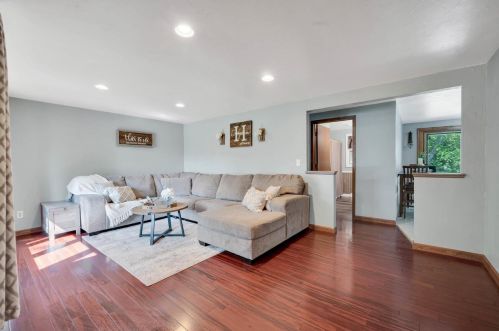 2210 Leisure Ct, Green Bay, WI 54311-6439