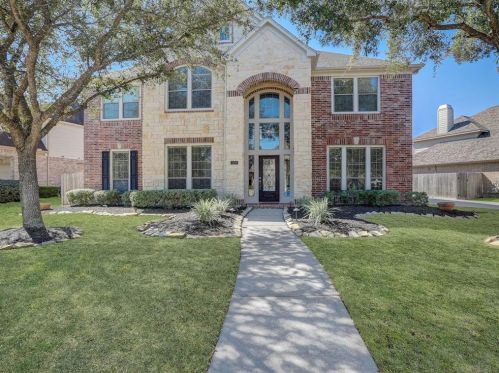 1178 Rustling Wind Ln, League City TX  77573-3052 exterior