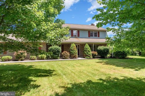 121 Old York Rd, Siddonsburg, PA 17019-8303