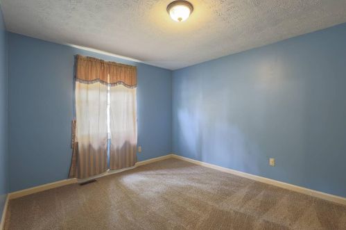 5773 Tall Oaks Dr, Milford OH  45150-2557 exterior