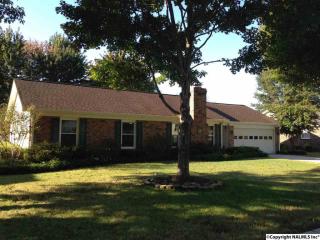 2114 Bideford Dr, Huntsville, AL 35803-2063
