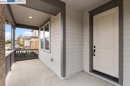 18735 Old Monterey Rd, Morgan Hill, CA 95037-3012