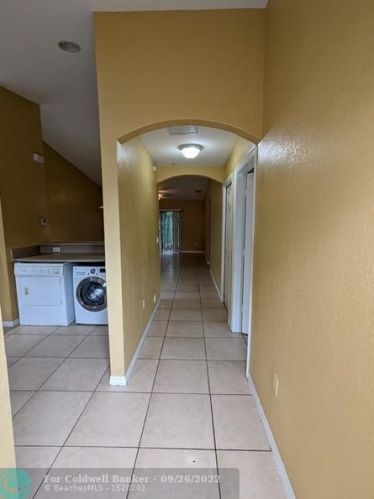 3826 48th Ave, Hollywood, FL 33021-1731