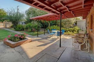 4728 Waverly St, Tucson, AZ 85712-2736