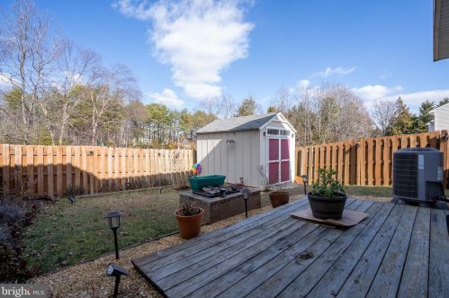 4201 Englandtown Rd, Fredericksburg VA  22408-9248 exterior