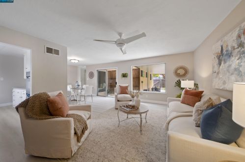 979 Tara Hills Dr, Pinole, CA 94564-2728