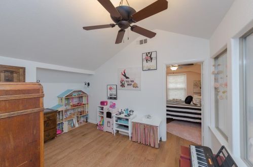 313 Collins St, Argyle TX  76226-2305 exterior