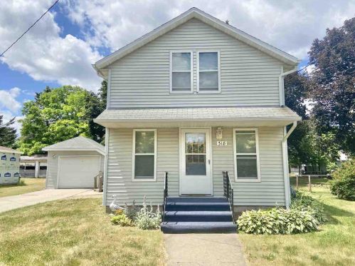 318 Mill St, Clinton, WI 53525-9480