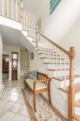 23 Sabbath Day Hill Rd, Lewisboro, NY 10590-1508