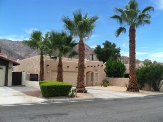 51715 Avenida Ramirez, La Quinta CA  92253-6114 exterior