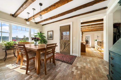 261 Muchado Hl Rd, Alton NH  03809-5137 exterior