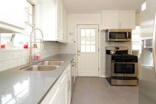 4618 Ingersoll St, Houston TX  77027-6706 exterior