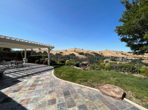 5906 Gleneagles Cir, San Jose, CA 95138-2370