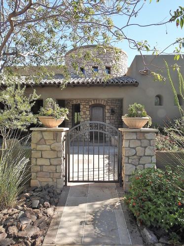 7621 Dixileta Dr, Scottsdale AZ exterior